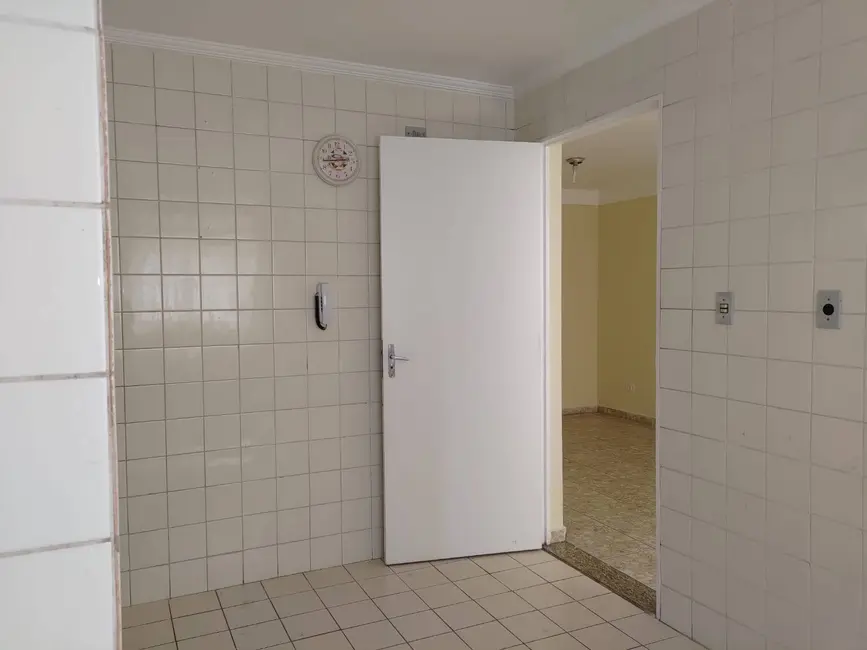 Foto 6 de Apartamento com 2 quartos à venda, 52m2 em Jardim Caiapiá, Cotia - SP