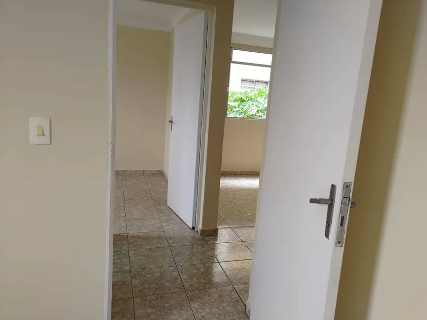 Foto 9 de Apartamento com 2 quartos à venda, 52m2 em Jardim Caiapiá, Cotia - SP