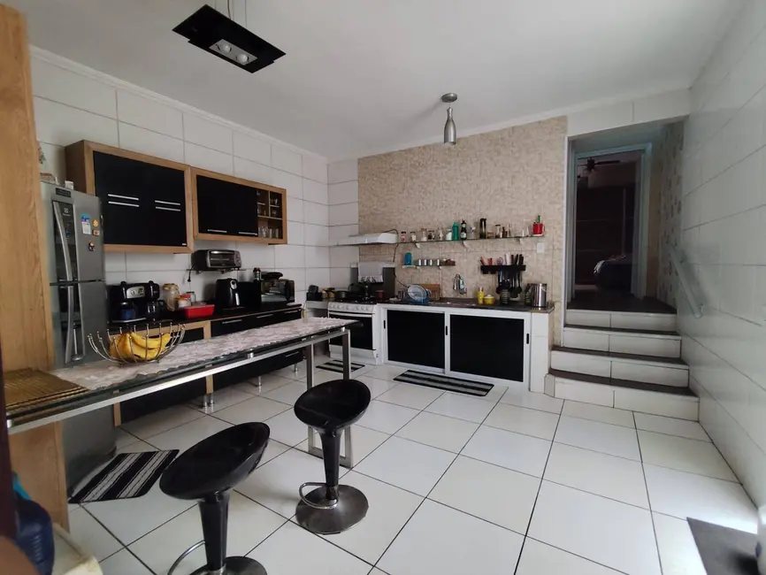Foto 4 de Casa com 4 quartos à venda, 320m2 em Bandeiras, Osasco - SP