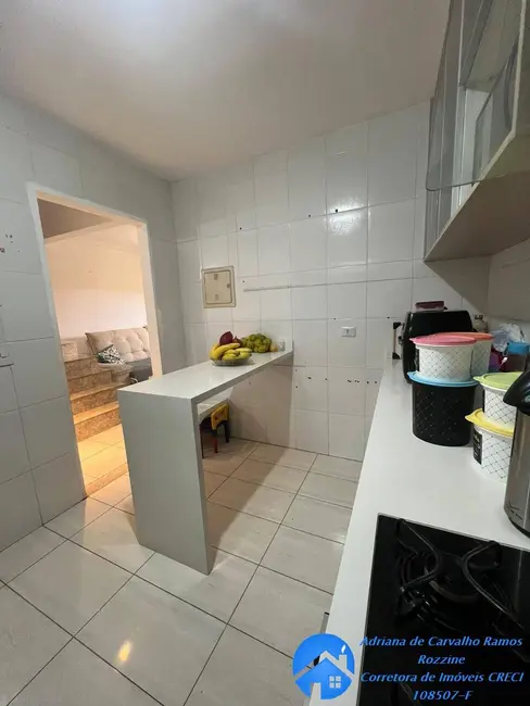 Foto 3 de Casa com 2 quartos à venda, 124m2 em Jardim Petrópolis, Cotia - SP