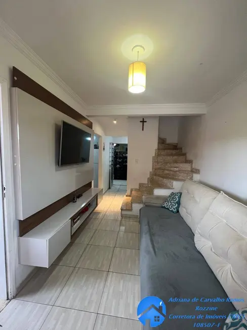 Foto 7 de Casa com 2 quartos à venda, 124m2 em Jardim Petrópolis, Cotia - SP