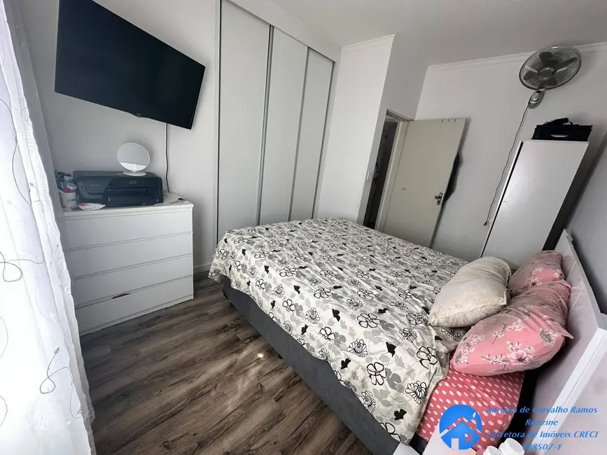 Casa de Condomínio com 2 quartos à venda, 120m2 em Jardim Ana Maria, Carapicuiba - SP - imagem 5 Foto 5 de Casa de Condomínio com 2 quartos à venda, 120m2 em Jardim Ana Maria, Carapicuiba - SP