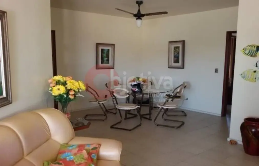 Foto 1 de Apartamento com 3 quartos à venda, 106m2 em Braga, Cabo Frio - RJ