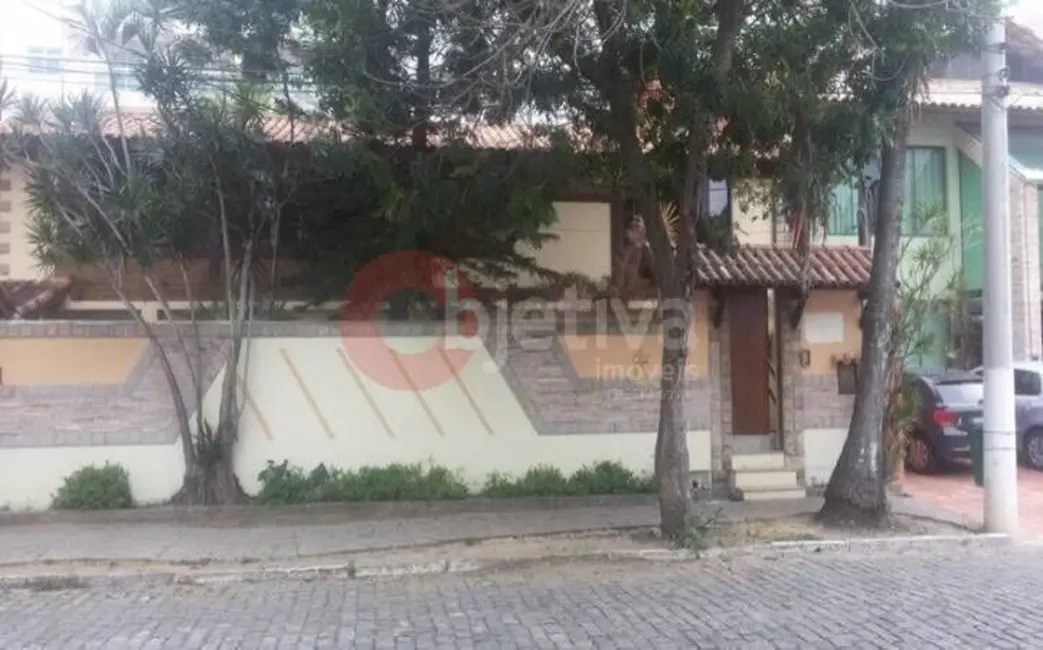 Foto 1 de Casa com 3 quartos à venda, 416m2 em Centro, Cabo Frio - RJ