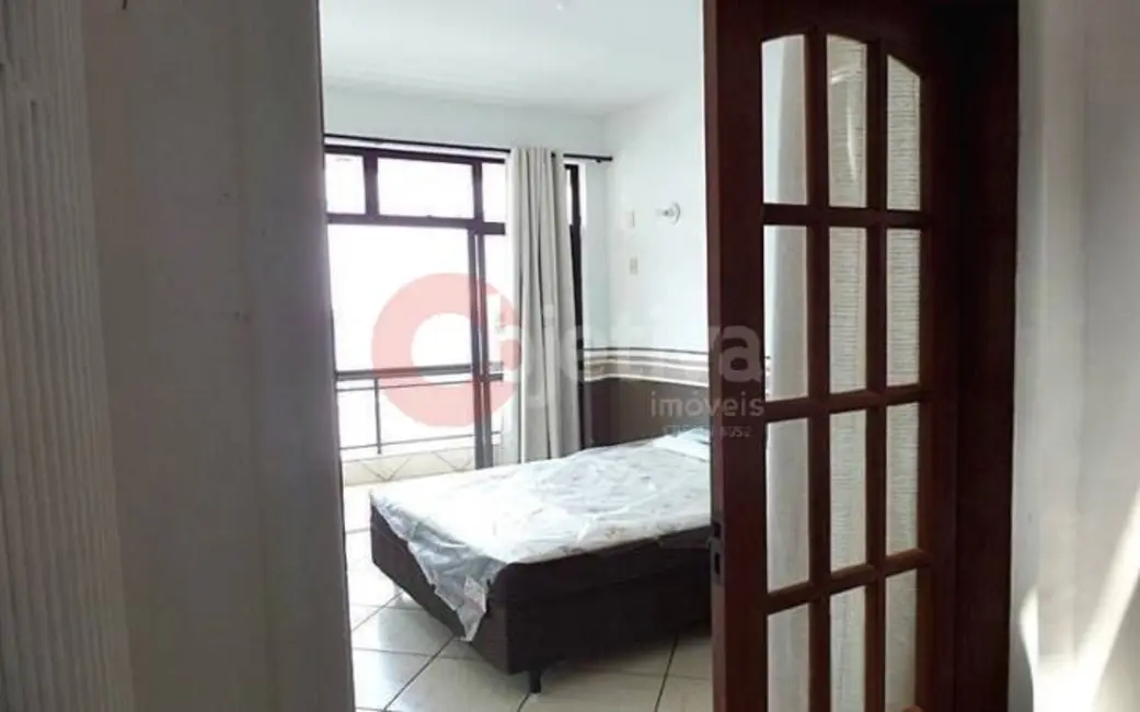 Foto 5 de Apartamento com 5 quartos à venda, 200m2 em Braga, Cabo Frio - RJ