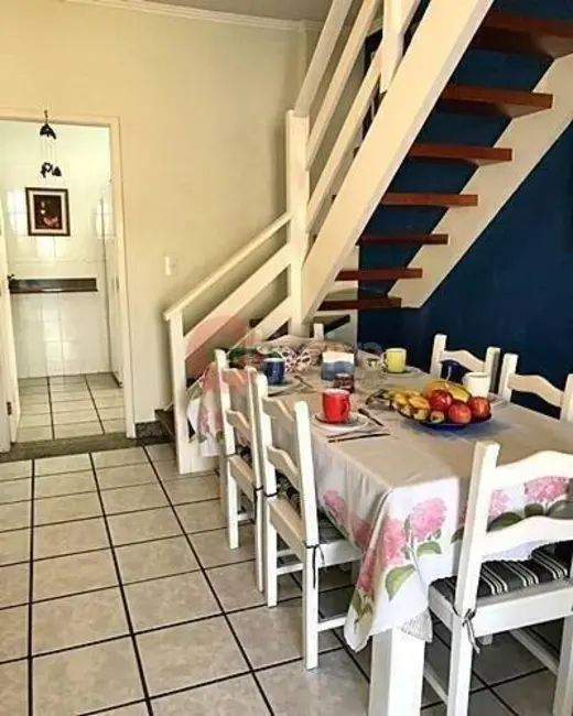 Foto 6 de Cobertura com 4 quartos à venda, 160m2 em São Bento, Cabo Frio - RJ