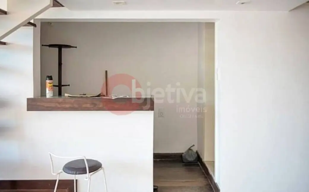 Loja à venda, 30m2 em Centro, Cabo Frio - RJ - imagem 8 Foto 8 de Loja à venda, 30m2 em Centro, Cabo Frio - RJ