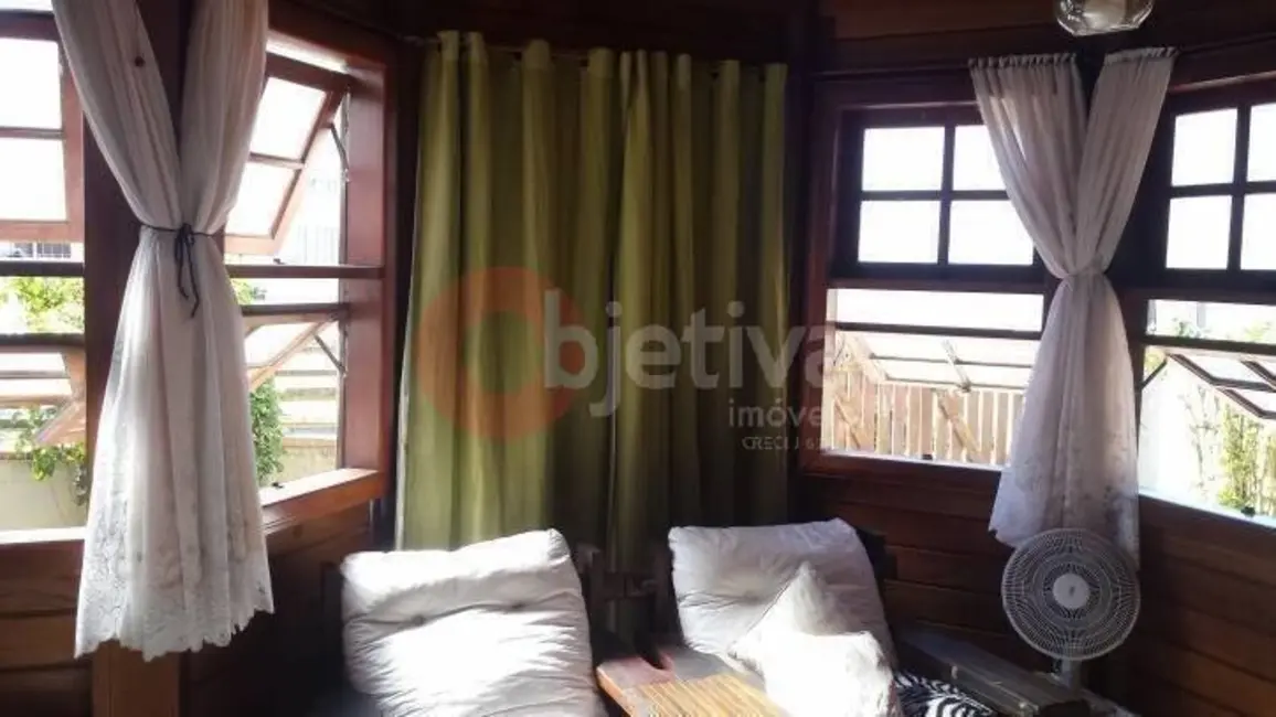 Foto 2 de Casa com 3 quartos à venda, 300m2 em Dunas do Peró, Cabo Frio - RJ