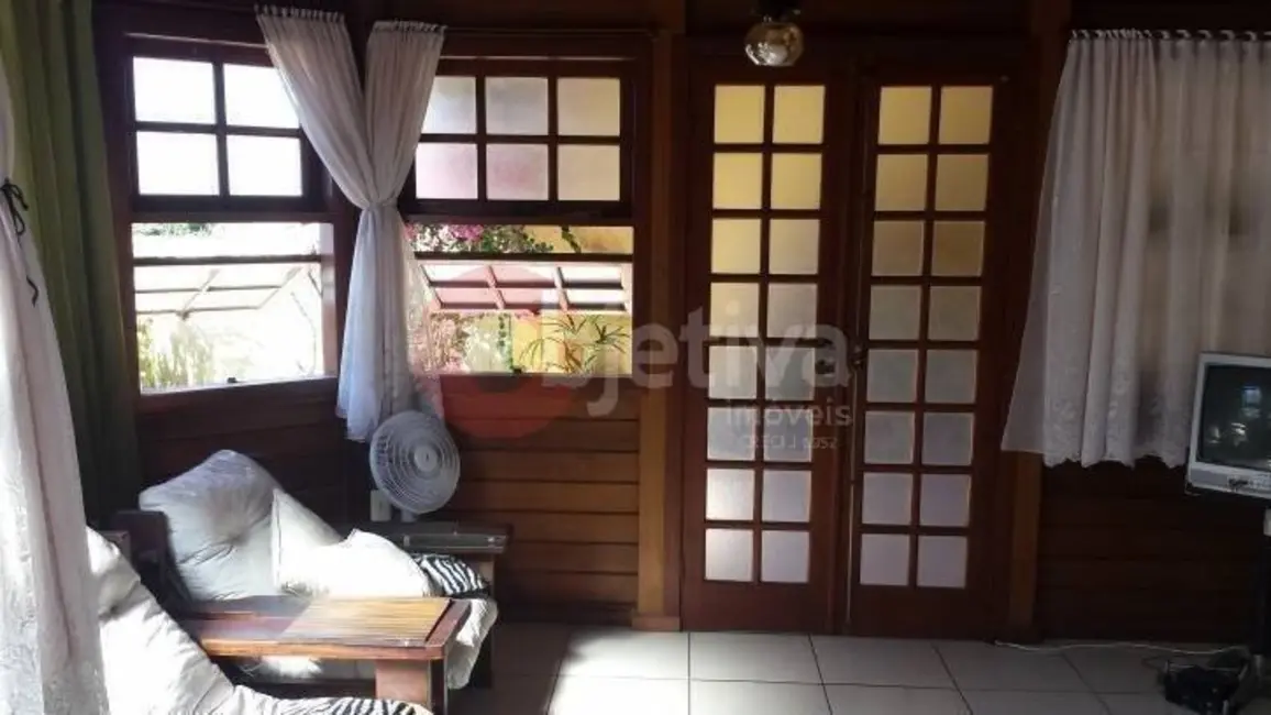 Foto 6 de Casa com 3 quartos à venda, 300m2 em Dunas do Peró, Cabo Frio - RJ