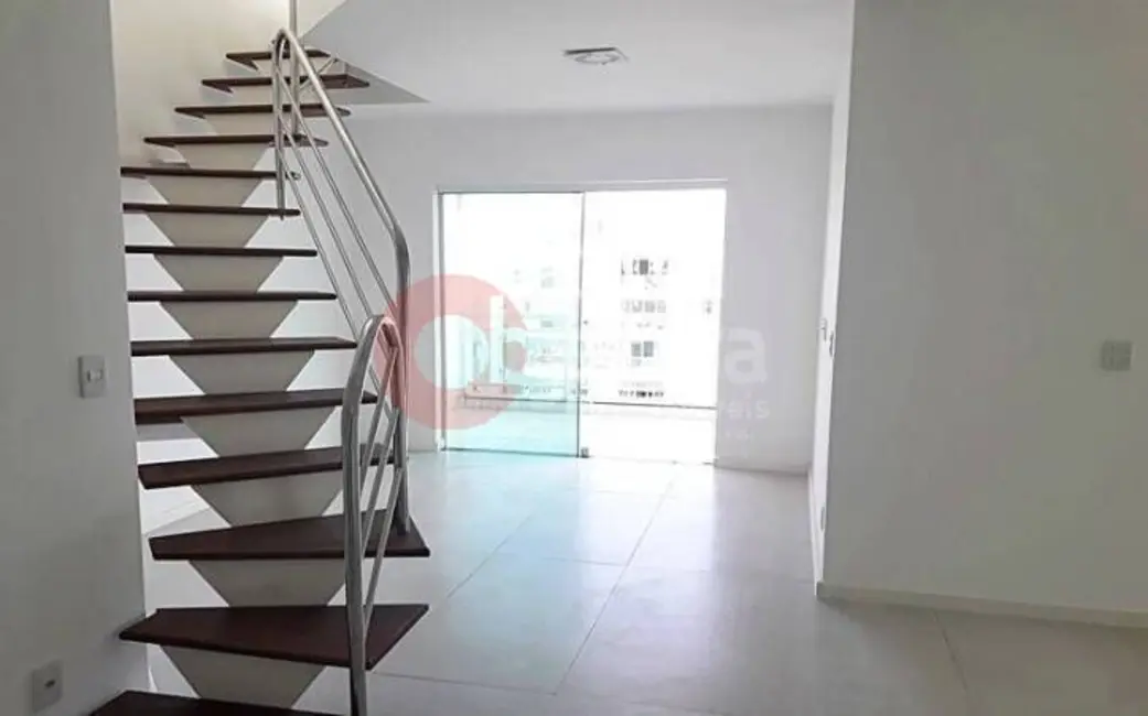 Foto 2 de Cobertura com 3 quartos à venda, 200m2 em Braga, Cabo Frio - RJ