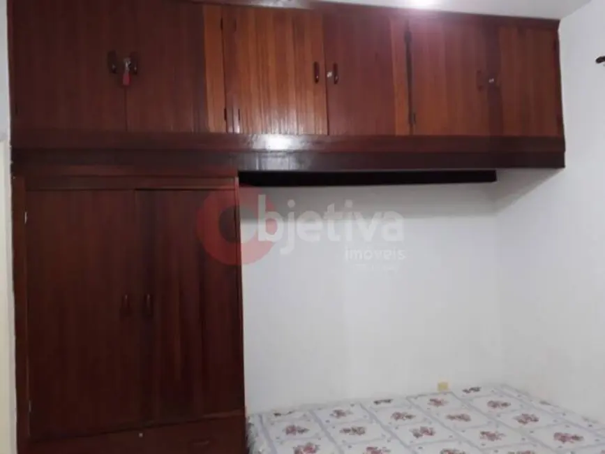 Kitnet com 1 quarto à venda, 30m2 em Centro, Cabo Frio - RJ - imagem 4 Foto 4 de Kitnet com 1 quarto à venda, 30m2 em Centro, Cabo Frio - RJ