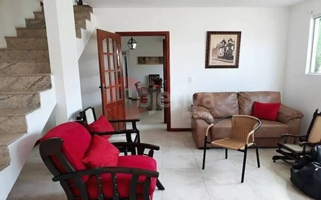 Foto 5 de Casa com 4 quartos à venda, 300m2 em Dunas do Peró, Cabo Frio - RJ