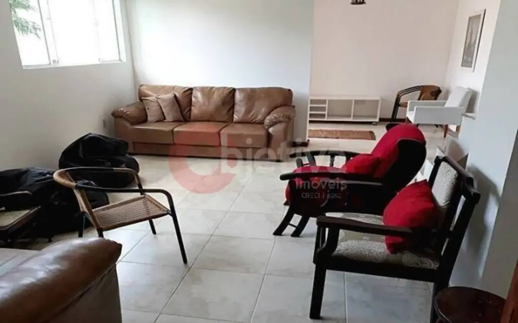 Foto 6 de Casa com 4 quartos à venda, 300m2 em Dunas do Peró, Cabo Frio - RJ