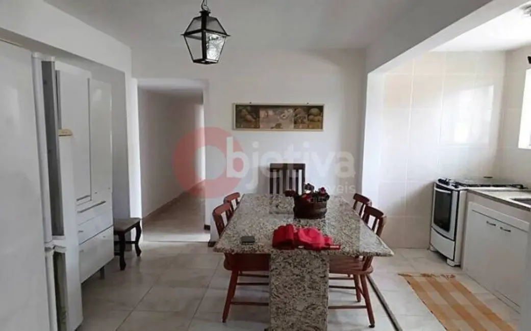 Foto 9 de Casa com 4 quartos à venda, 300m2 em Dunas do Peró, Cabo Frio - RJ