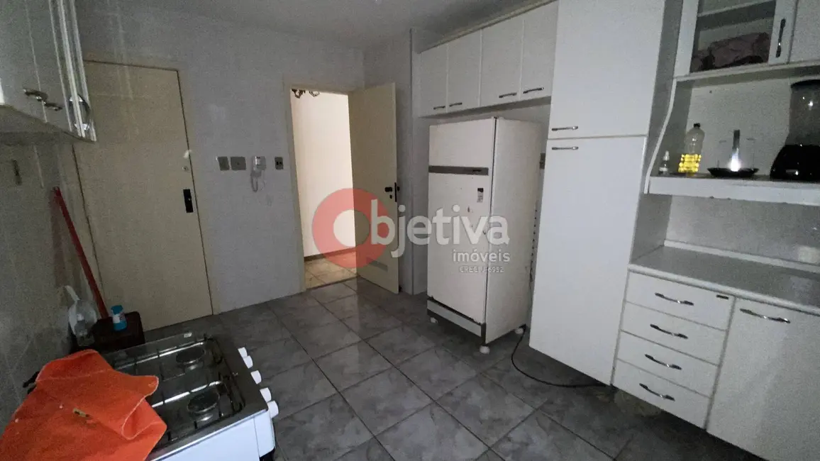 Apartamento com 3 quartos à venda, 128m2 em Passagem, Cabo Frio - RJ - imagem 9 Foto 9 de Apartamento com 3 quartos à venda, 128m2 em Passagem, Cabo Frio - RJ
