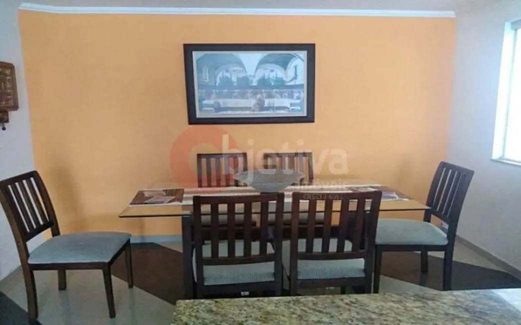 Foto 5 de Casa com 6 quartos à venda, 200m2 em Jardim Excelsior, Cabo Frio - RJ