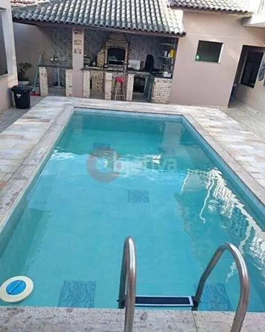 Foto 2 de Casa com 6 quartos à venda, 200m2 em Jardim Excelsior, Cabo Frio - RJ