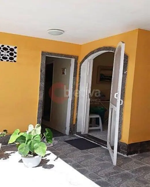 Casa com 3 quartos à venda, 120m2 em Vila do Sol, Cabo Frio - RJ - imagem 4 Foto 4 de Casa com 3 quartos à venda, 120m2 em Vila do Sol, Cabo Frio - RJ