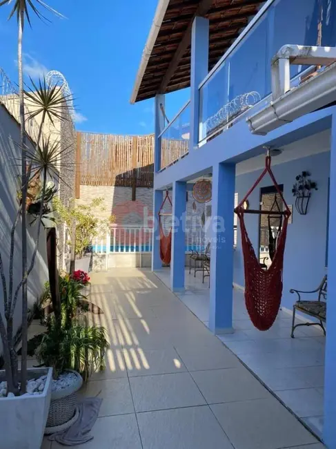 Casa com 6 quartos à venda, 185m2 em Peró, Cabo Frio - RJ - imagem 4 Foto 4 de Casa com 6 quartos à venda, 185m2 em Peró, Cabo Frio - RJ