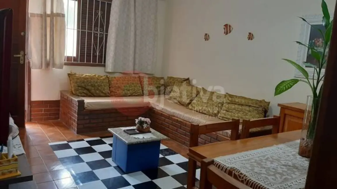 Casa com 1 quarto à venda, 60m2 em Peró, Cabo Frio - RJ - imagem 5 Foto 5 de Casa com 1 quarto à venda, 60m2 em Peró, Cabo Frio - RJ