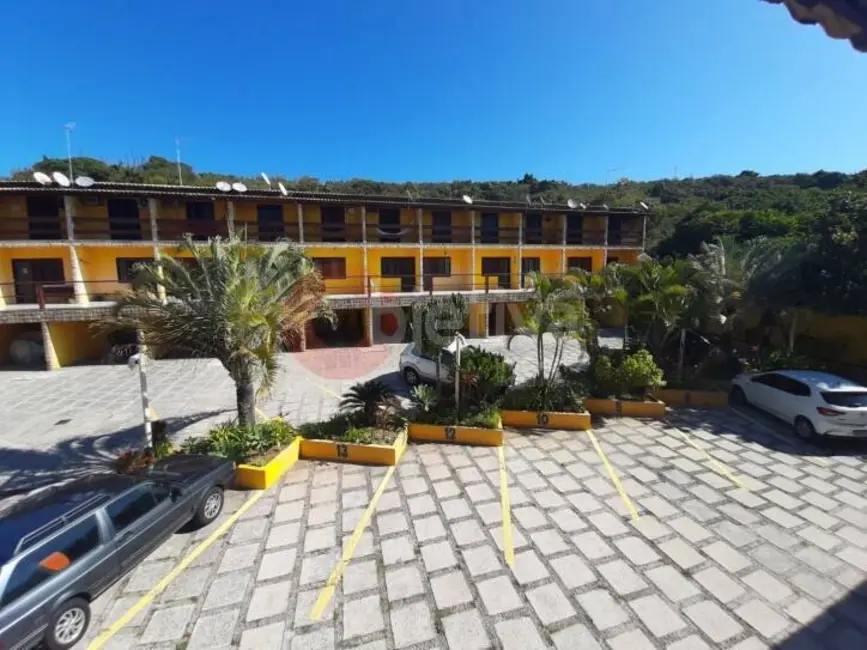 Foto 1 de Casa com 2 quartos à venda, 90m2 em Peró, Cabo Frio - RJ