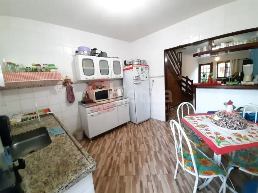 Foto 8 de Casa com 2 quartos à venda, 90m2 em Ogiva, Cabo Frio - RJ