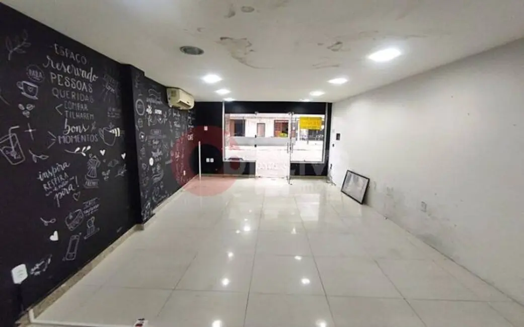 Foto 2 de Loja à venda, 30m2 em Centro, Cabo Frio - RJ