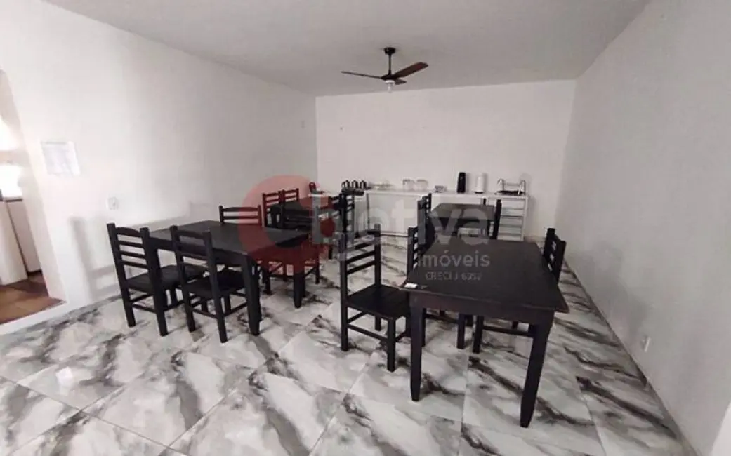 Pousada com 10 quartos à venda, 360m2 em Braga, Cabo Frio - RJ - imagem 4 Foto 4 de Pousada com 10 quartos à venda, 360m2 em Braga, Cabo Frio - RJ