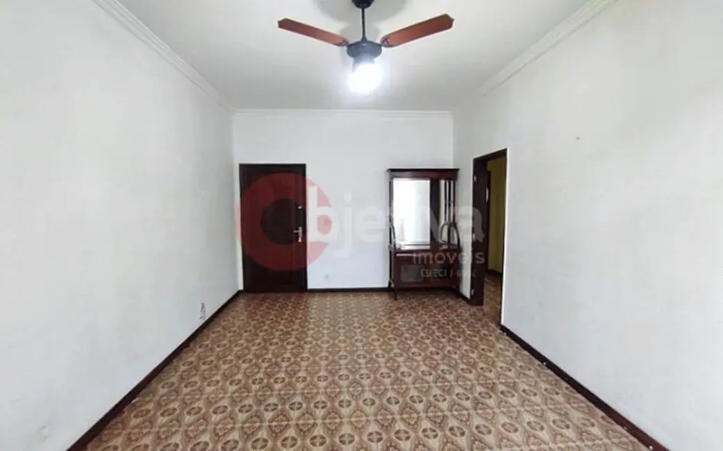 Foto 2 de Apartamento com 2 quartos à venda, 75m2 em Centro, Cabo Frio - RJ