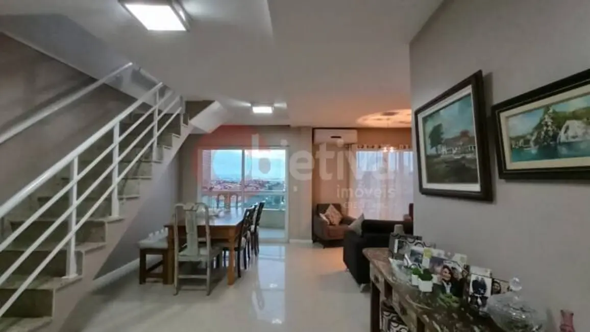 Cobertura com 3 quartos à venda, 194m2 em Braga, Cabo Frio - RJ - imagem 3 Foto 3 de Cobertura com 3 quartos à venda, 194m2 em Braga, Cabo Frio - RJ