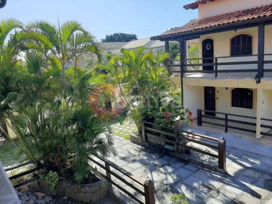 Foto 4 de Casa com 2 quartos à venda, 95m2 em Peró, Cabo Frio - RJ