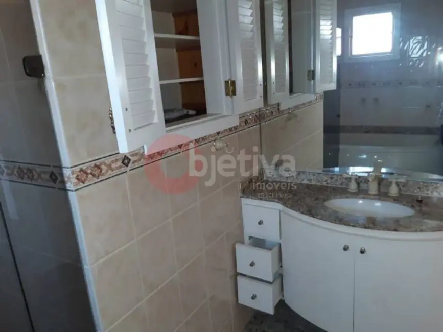 Casa com 3 quartos à venda, 136m2 em Portinho, Cabo Frio - RJ - imagem 6 Foto 6 de Casa com 3 quartos à venda, 136m2 em Portinho, Cabo Frio - RJ