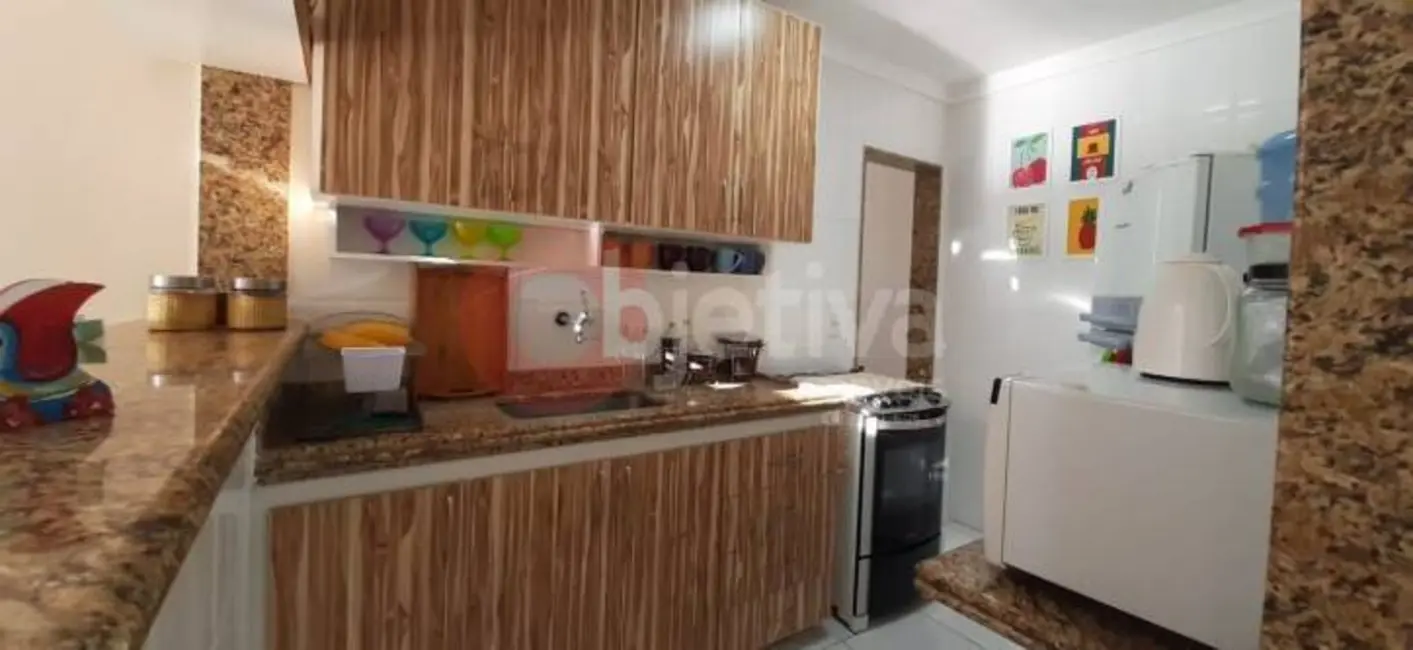 Foto 4 de Cobertura com 3 quartos para alugar, 139m2 em Algodoal, Cabo Frio - RJ