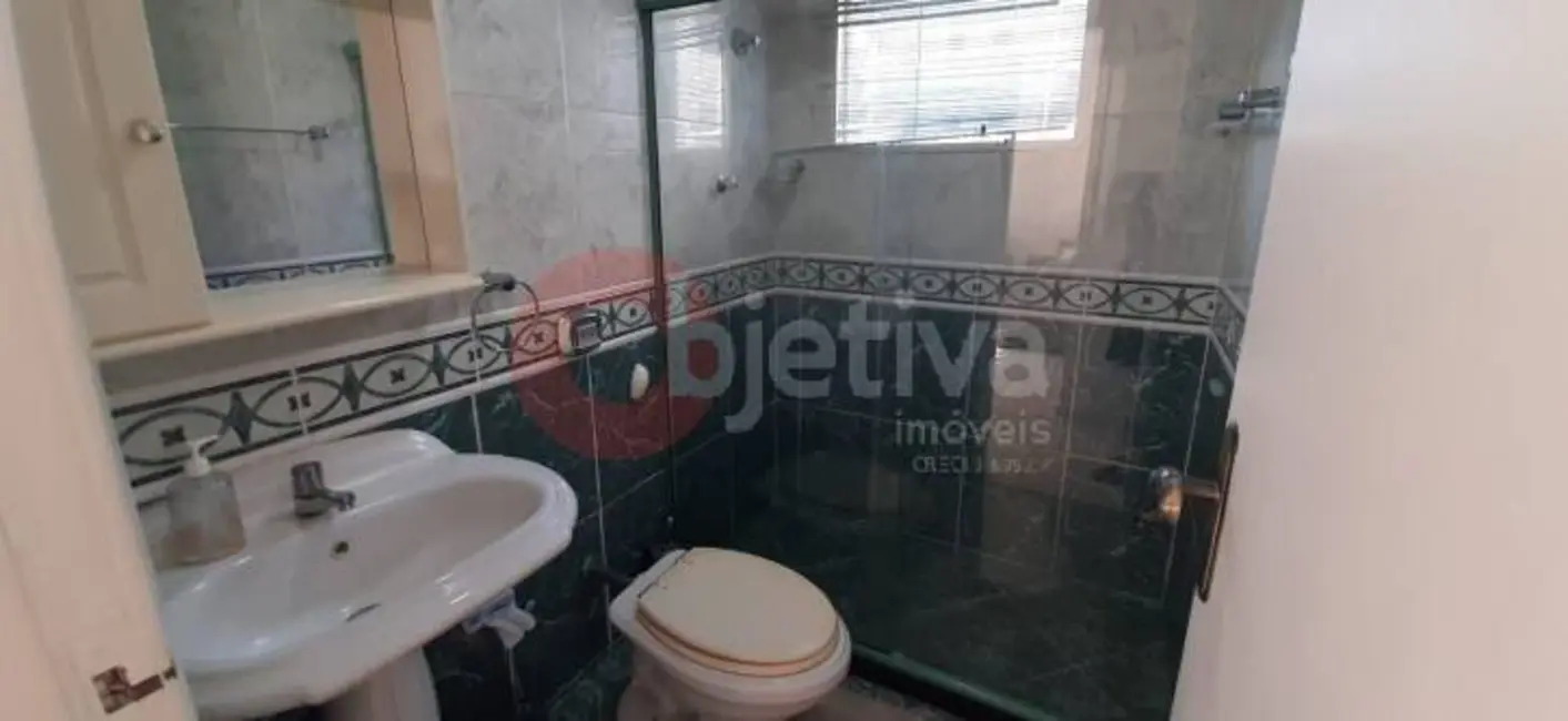 Foto 8 de Cobertura com 3 quartos para alugar, 139m2 em Algodoal, Cabo Frio - RJ