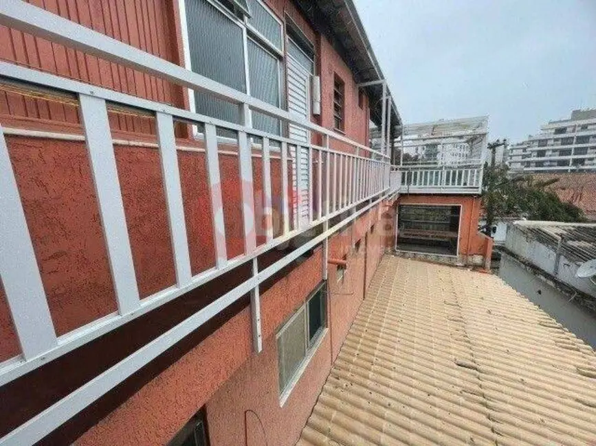 Foto 6 de Casa com 10 quartos à venda, 240m2 em Passagem, Cabo Frio - RJ