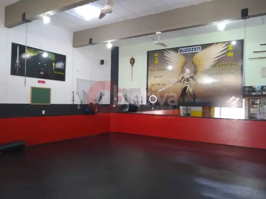 Foto 4 de Armazém / Galpão à venda, 144m2 em Jardim Flamboyant, Cabo Frio - RJ