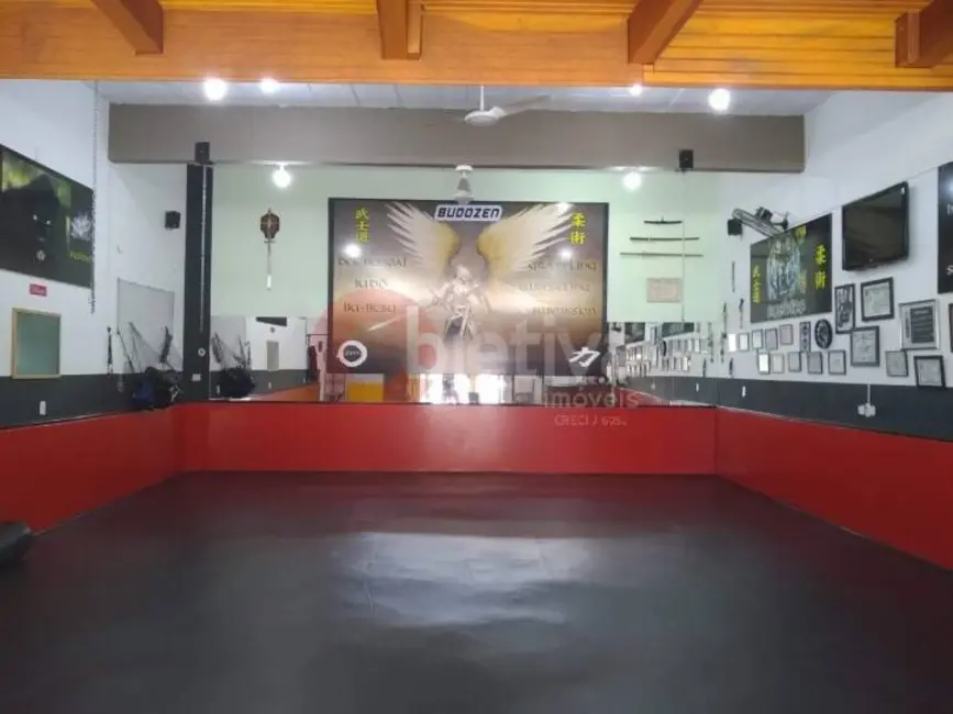 Foto 6 de Armazém / Galpão à venda, 144m2 em Jardim Flamboyant, Cabo Frio - RJ