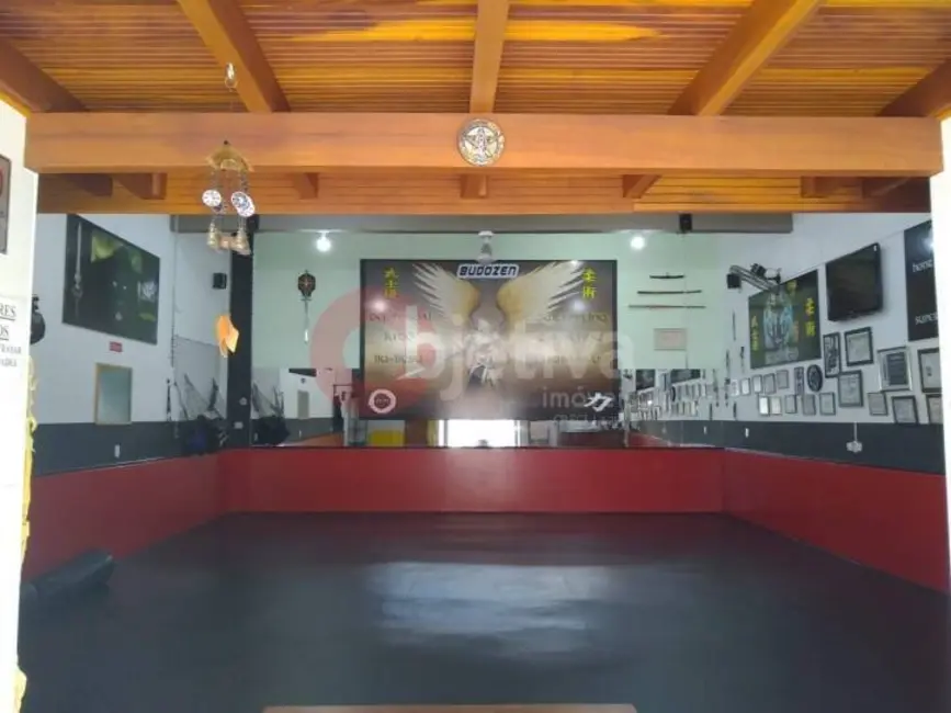 Foto 5 de Armazém / Galpão à venda, 144m2 em Jardim Flamboyant, Cabo Frio - RJ