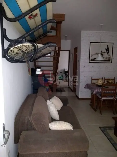Foto 3 de Casa com 2 quartos à venda, 91m2 em Ogiva, Cabo Frio - RJ