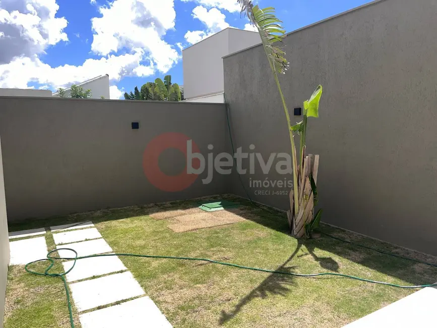 Casa com 3 quartos à venda, 187m2 em Nova São Pedro, Sao Pedro Da Aldeia - RJ - imagem 6 Foto 6 de Casa com 3 quartos à venda, 187m2 em Nova São Pedro, Sao Pedro Da Aldeia - RJ
