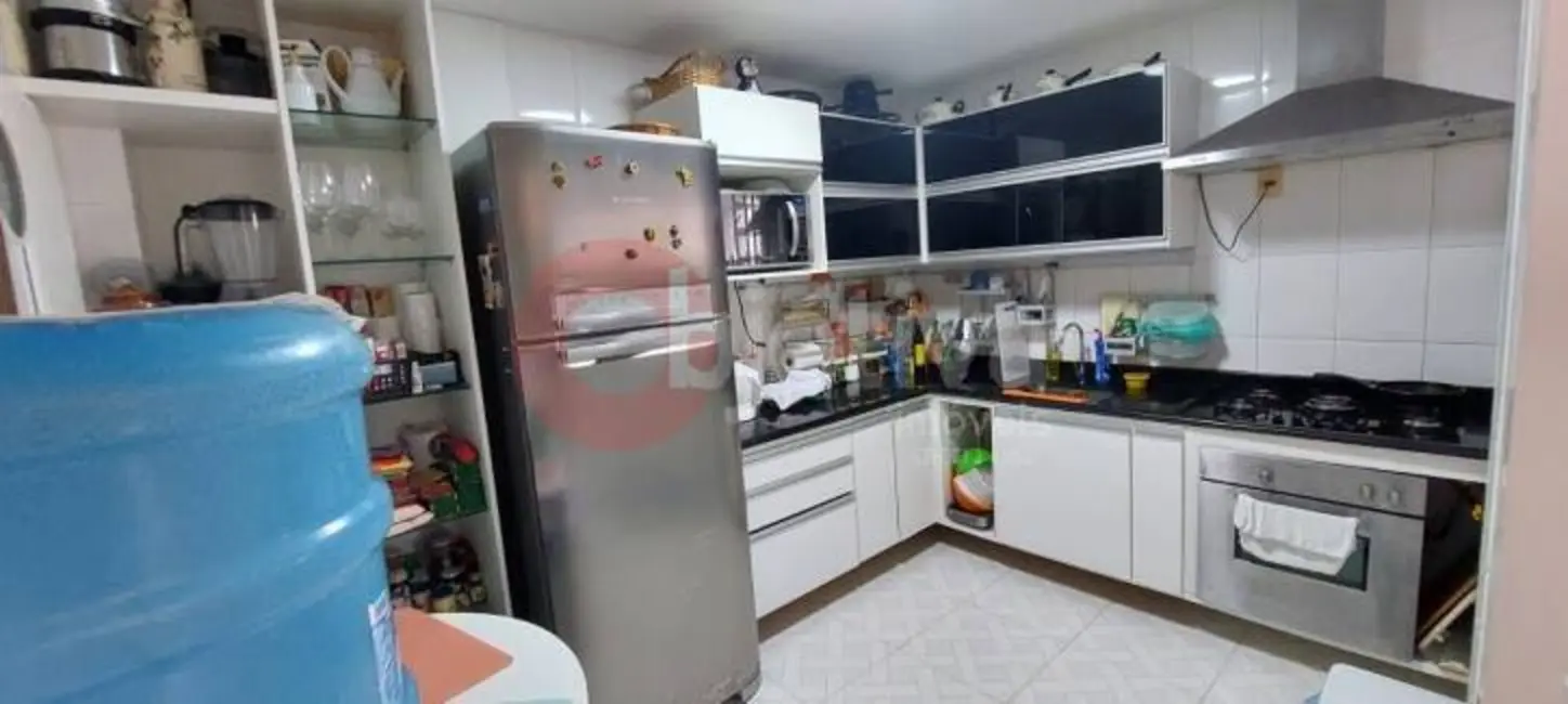 Cobertura com 3 quartos à venda, 163m2 em Braga, Cabo Frio - RJ - imagem 9 Foto 9 de Cobertura com 3 quartos à venda, 163m2 em Braga, Cabo Frio - RJ