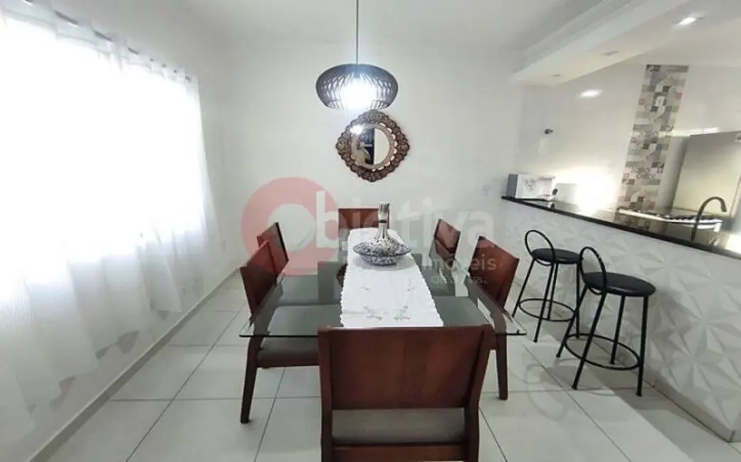 Casa com 3 quartos à venda, 124m2 em Fluminense, Sao Pedro Da Aldeia - RJ - imagem 7 Foto 7 de Casa com 3 quartos à venda, 124m2 em Fluminense, Sao Pedro Da Aldeia - RJ