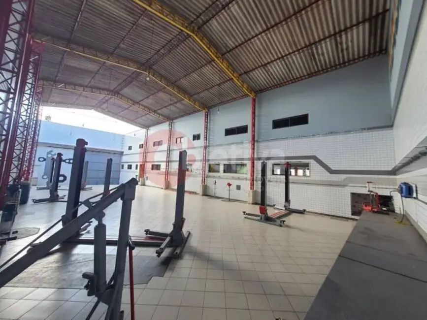 Foto 1 de Sala Comercial à venda, 1200m2 em São Cristóvão, Cabo Frio - RJ