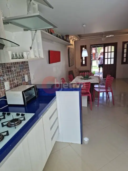 Foto 8 de Casa de Condomínio com 2 quartos para alugar, 95m2 em Ogiva, Cabo Frio - RJ