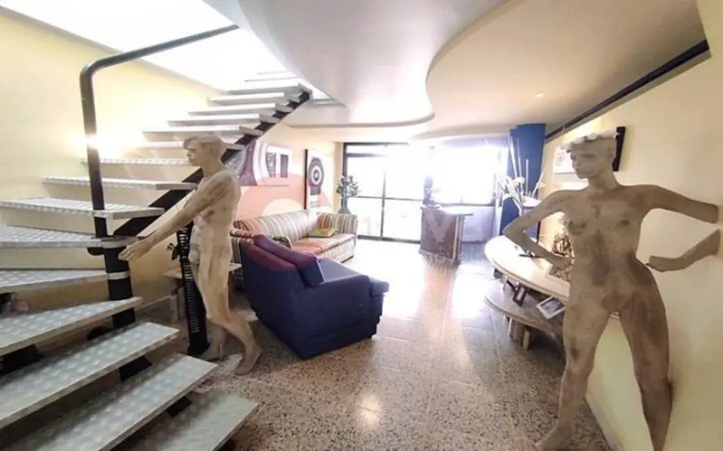 Foto 3 de Cobertura com 4 quartos à venda, 210m2 em Vila Nova, Cabo Frio - RJ