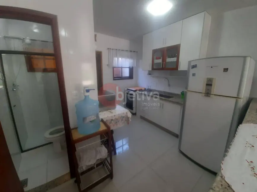 Foto 4 de Casa com 3 quartos à venda, 100m2 em Peró, Cabo Frio - RJ