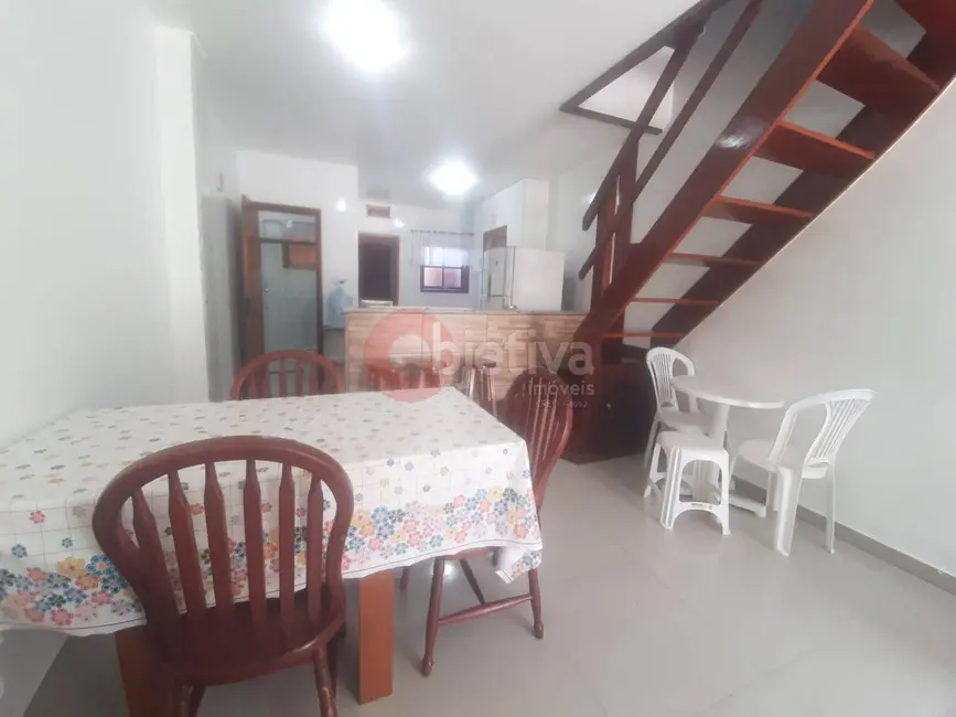 Foto 3 de Casa com 3 quartos à venda, 100m2 em Peró, Cabo Frio - RJ