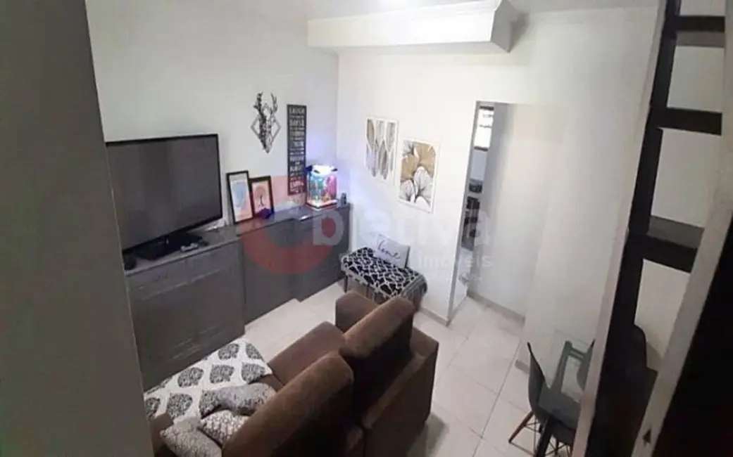 Foto 5 de Casa com 2 quartos à venda, 82m2 em Palmeiras, Cabo Frio - RJ