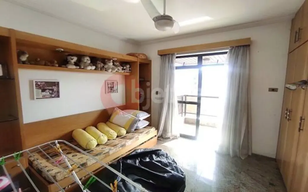 Foto 8 de Apartamento com 3 quartos à venda, 90m2 em Centro, Cabo Frio - RJ