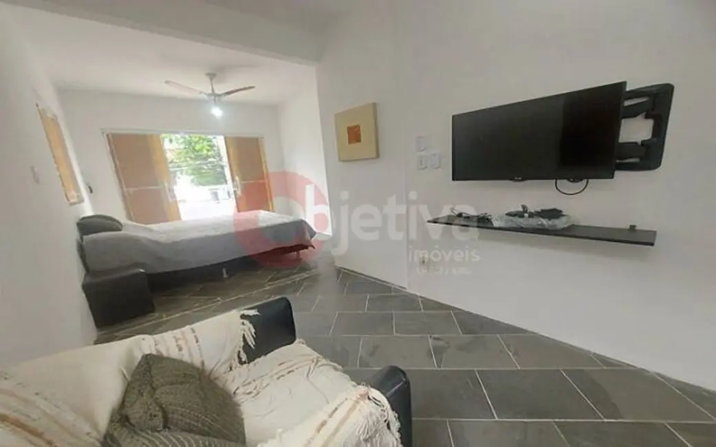 Foto 9 de Casa com 2 quartos à venda, 137m2 em Jardim Excelsior, Cabo Frio - RJ